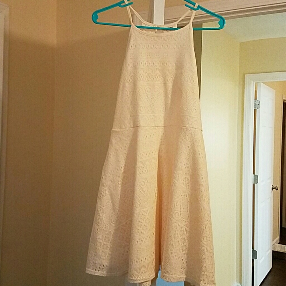 Off white summer dress size m